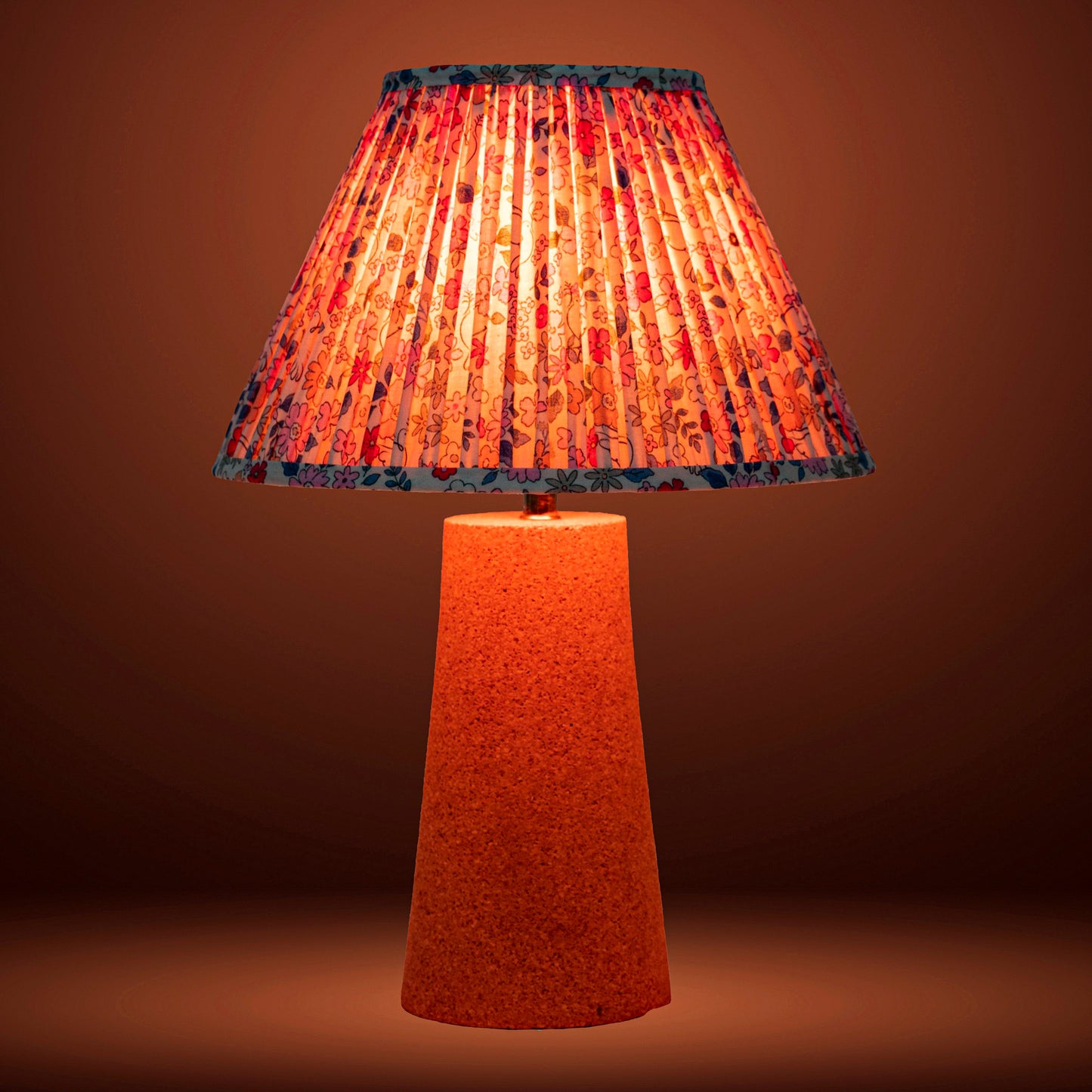 Terra Conica Table Lamp in Natural Cork with Lampshade