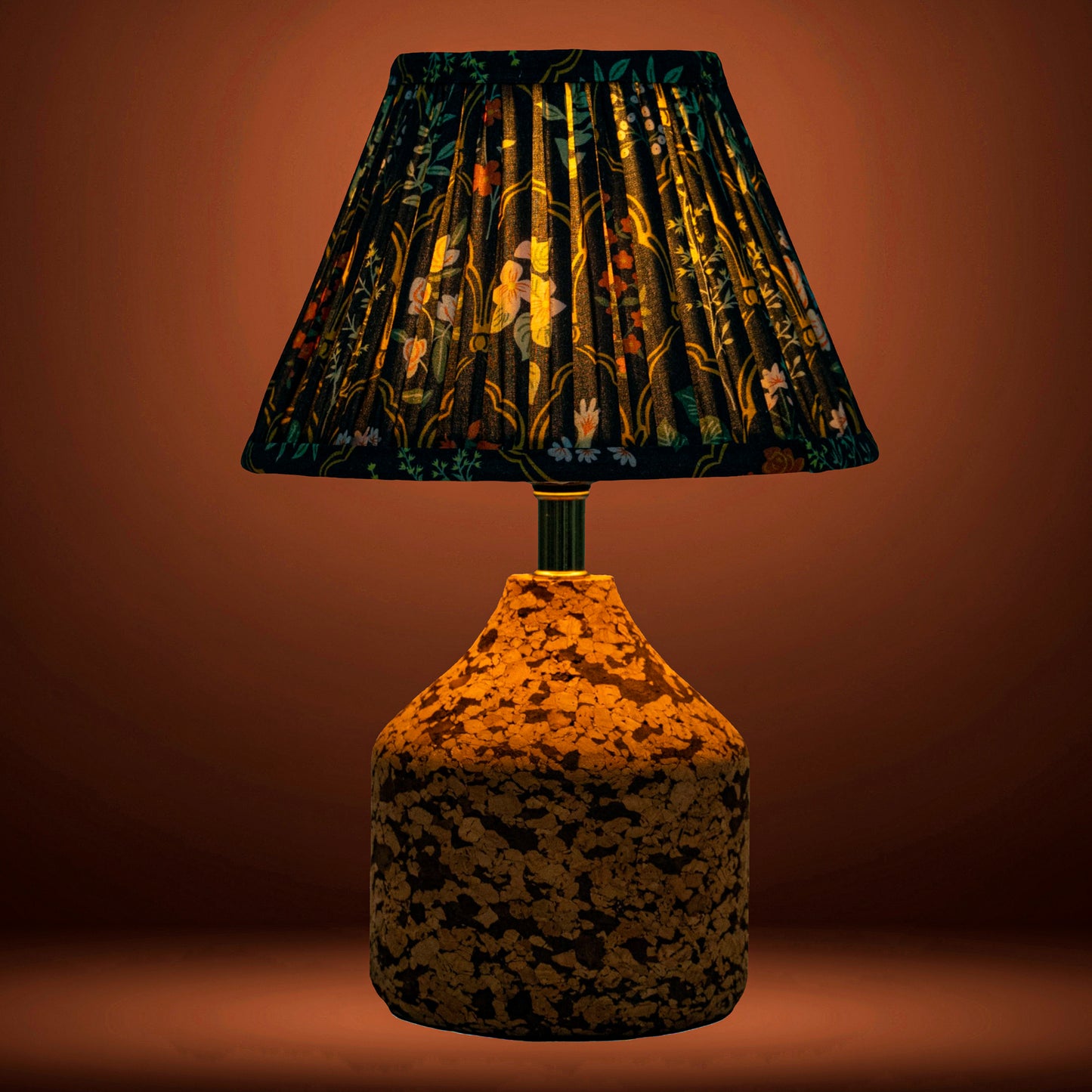 Arc Table Lamp in Handcrafted Natural Cork with Lampshade
