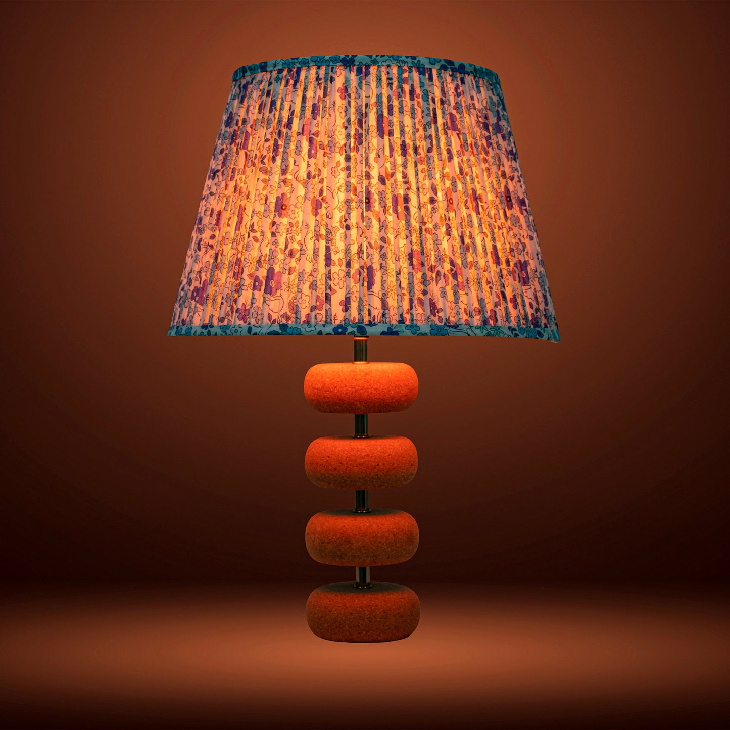 Lume Floating Oval Steps Table Lamp in Natural Cork with Lampshade