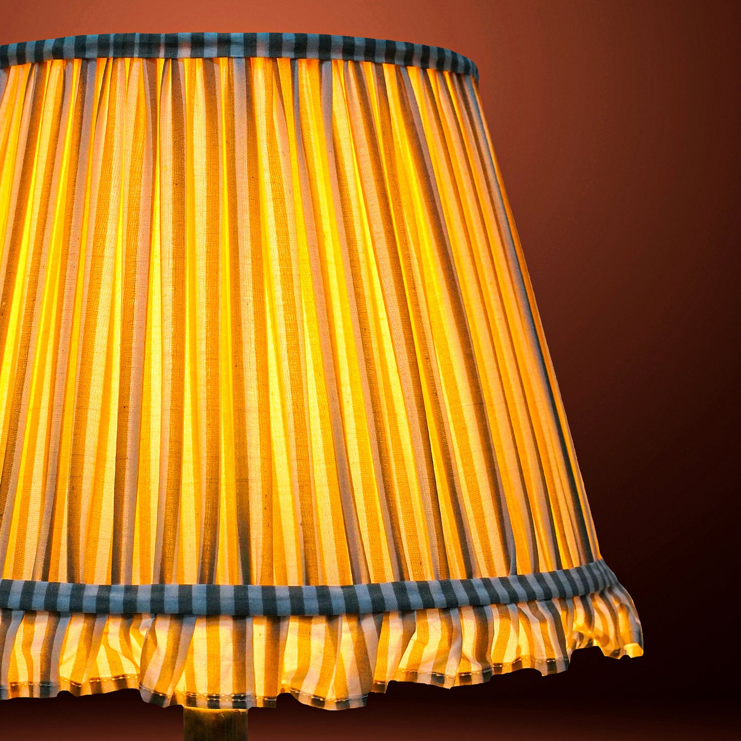 30cm straight empire premium softback lamp shade in cotton by Lampenschirm India, house of lampshades