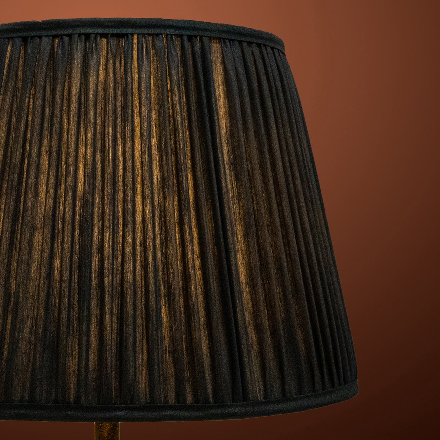 40cm straight empire premium softback lampshade in grey silk by Lampenschirm India