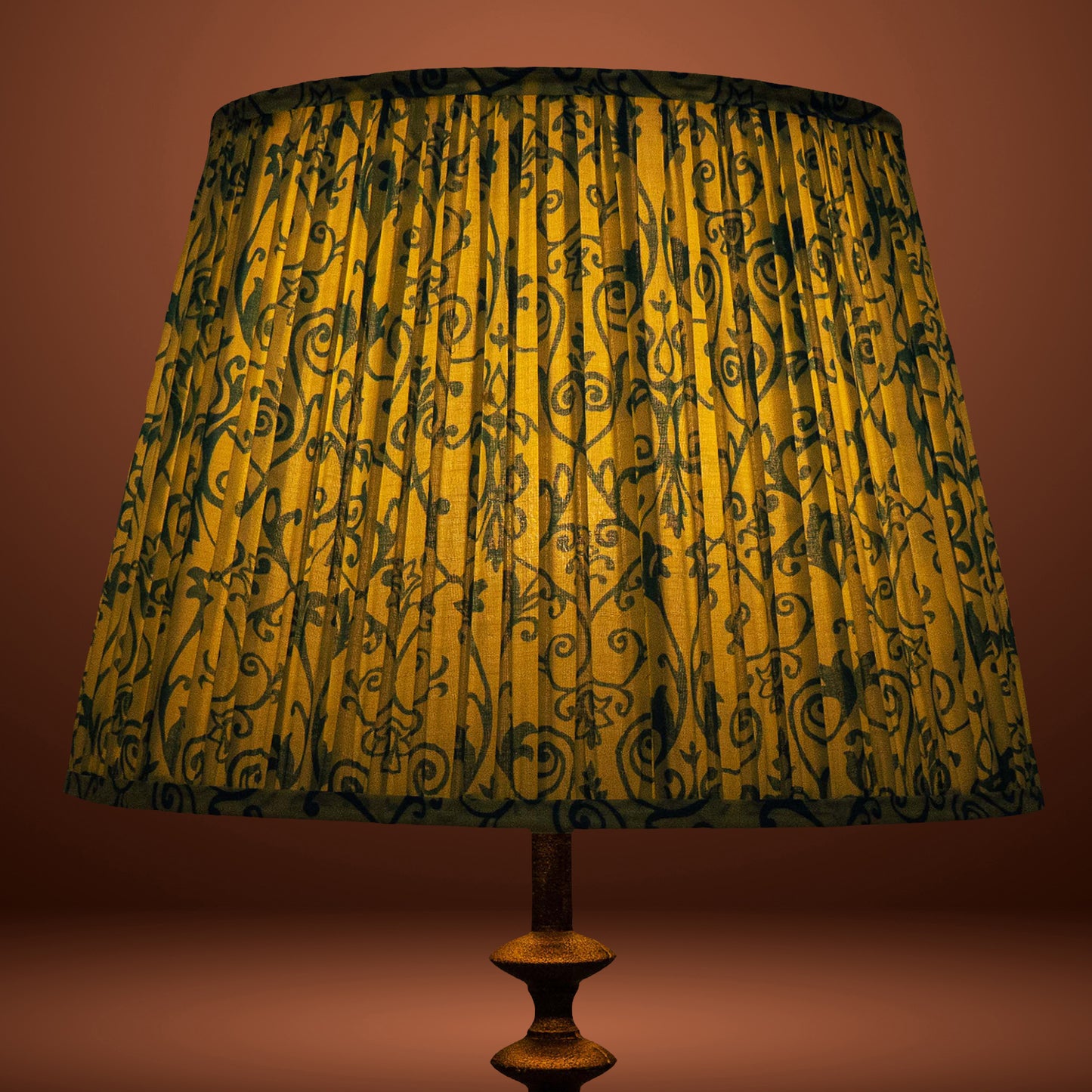40cm straight empire premium softback lampshade in cotton by Lampenschirm India