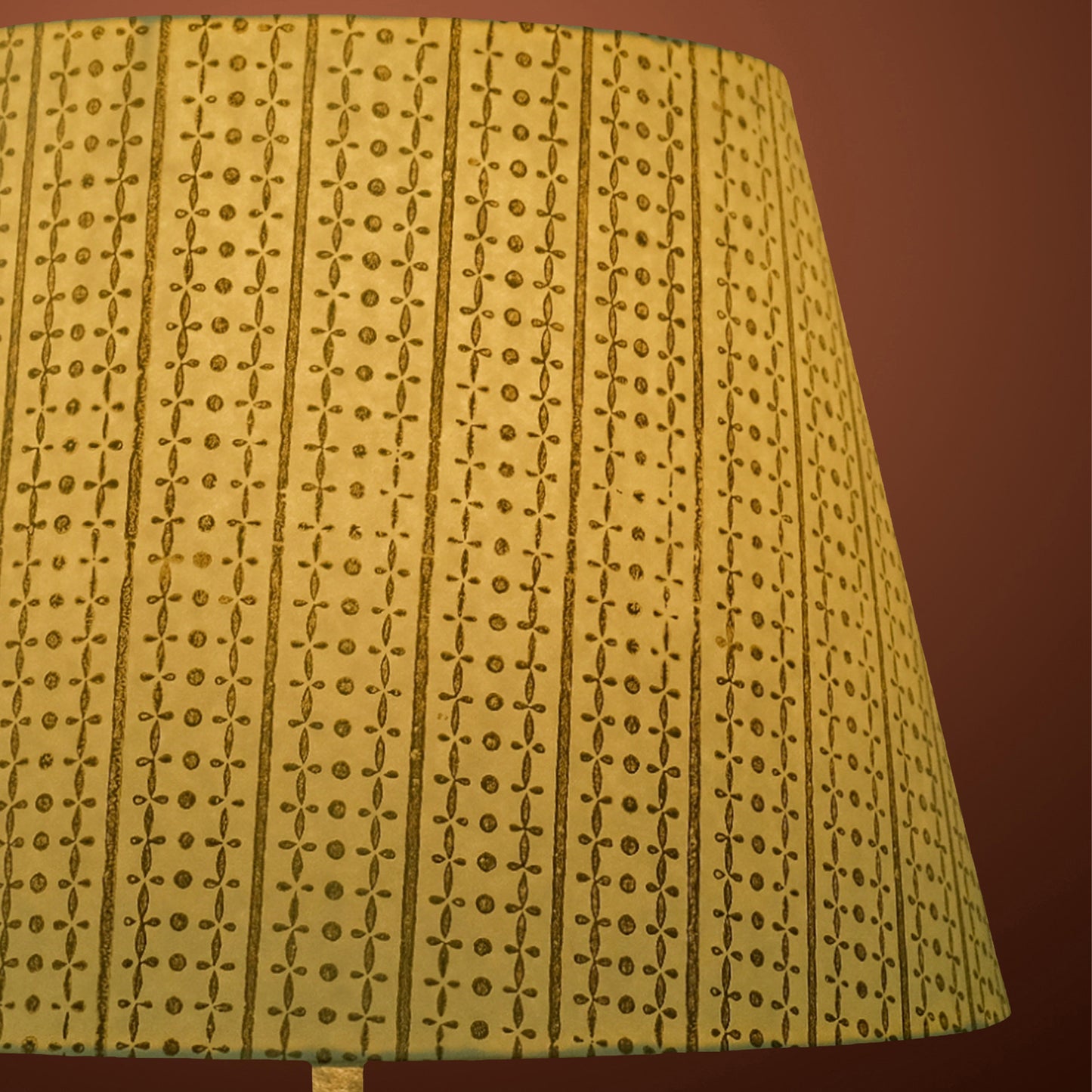40cm straight empire premium hardback lamp shade in block printed paper by Lampenschirm India