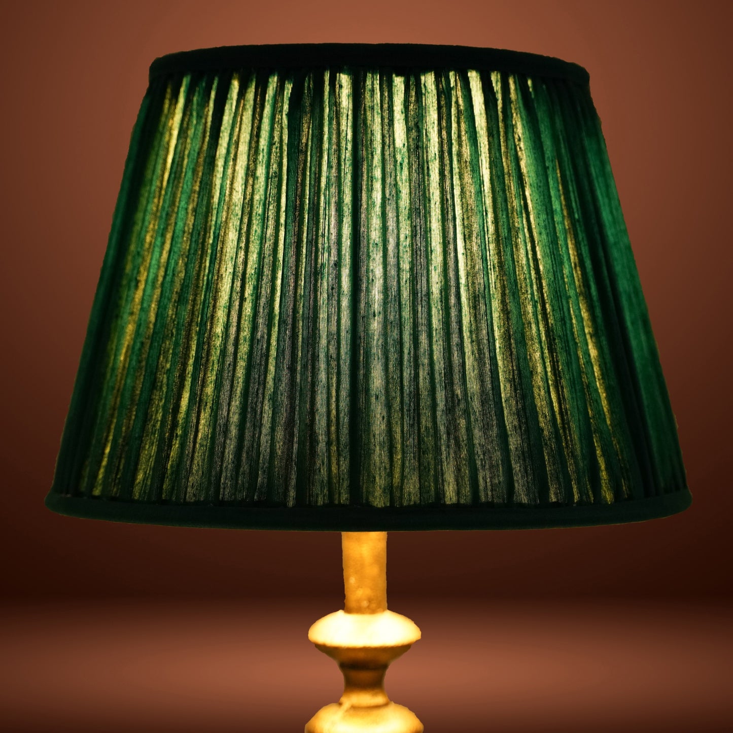 30cm straight empire premium softback lampshade in green silk by Lampenschirm India