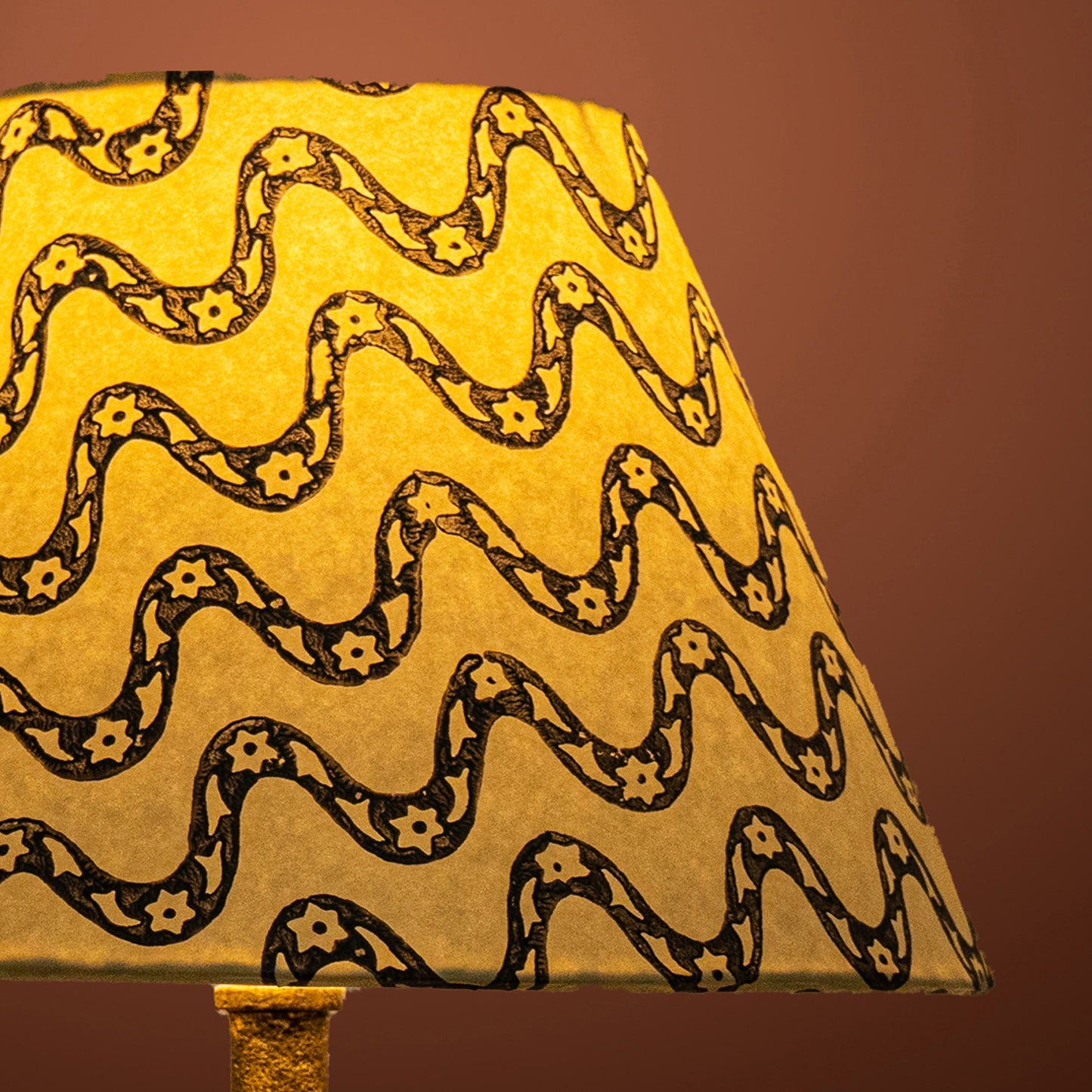 30cm empire premium hardback lampshade in block printed paper by Lampenschirm India