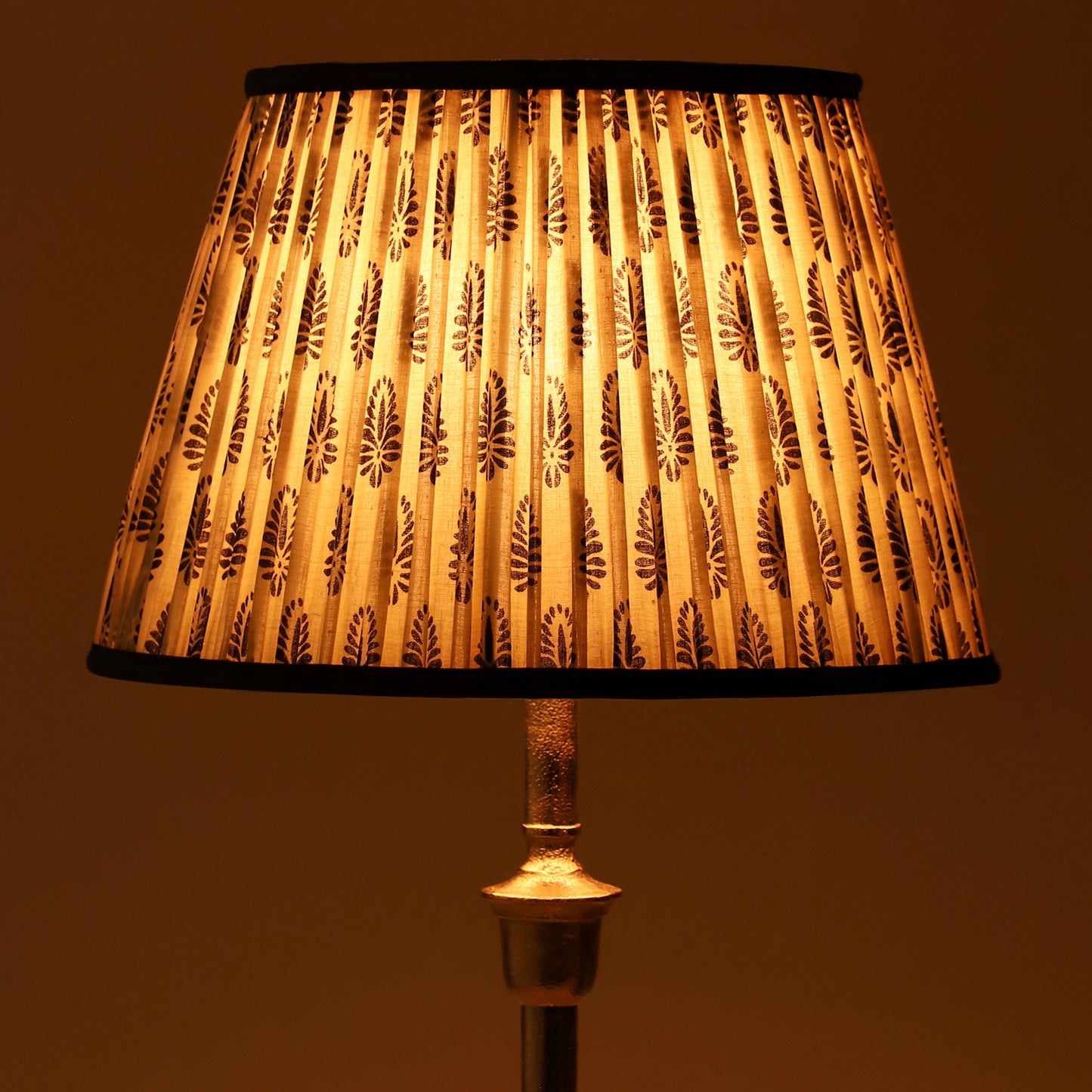 30cm straight empire premium softback lamp shade in cotton by Lampenschirm India