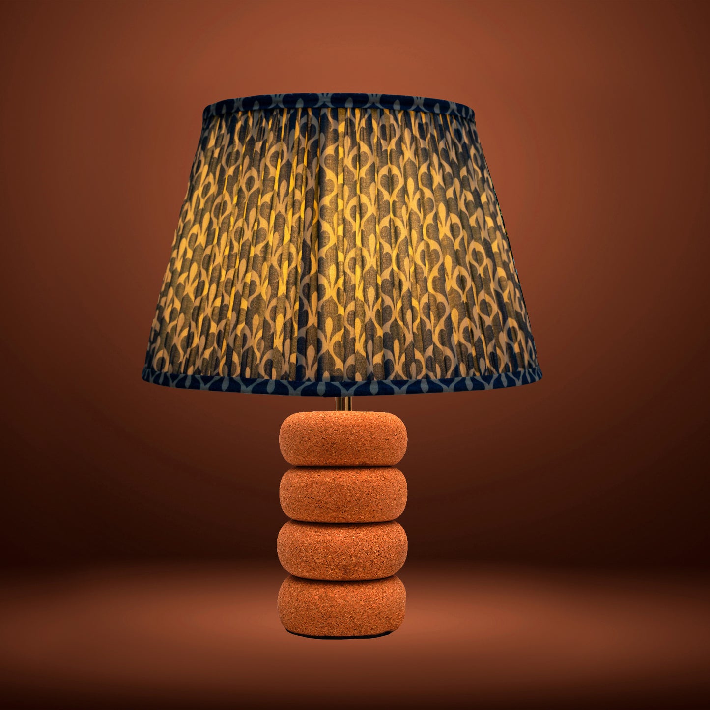 Lume Oval Steps Table Lamp in Natural Cork with Lampshade