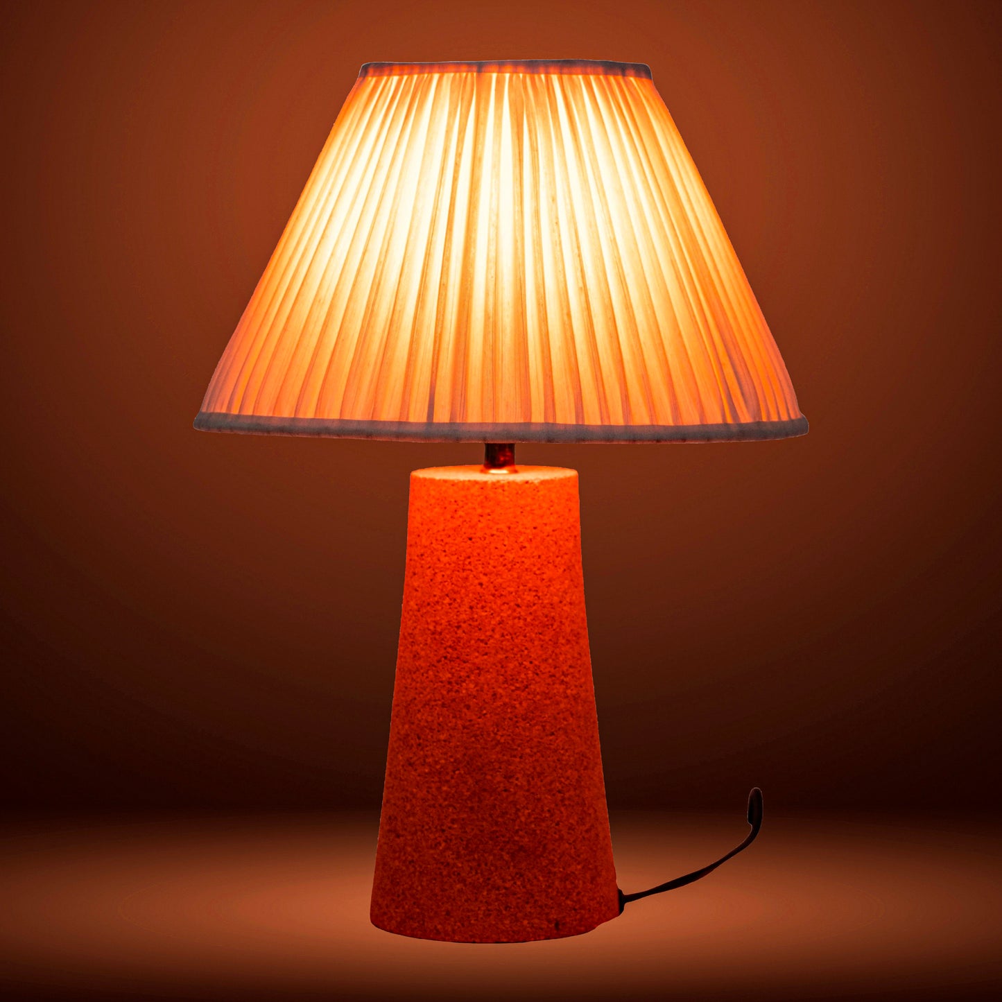 Terra Conica Table Lamp in Natural Cork with Silk Lampshade