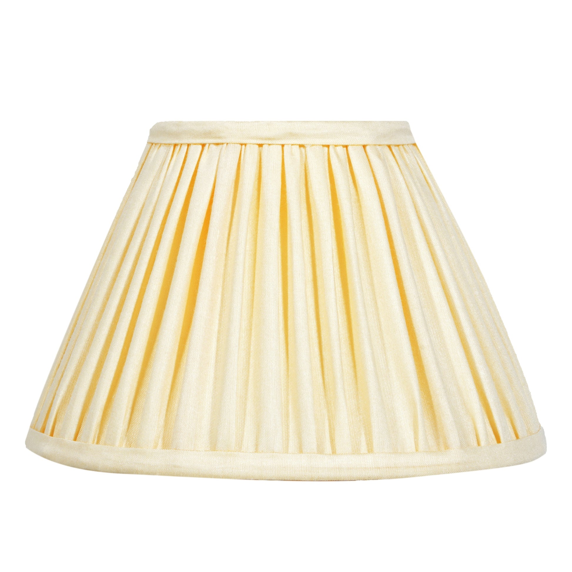 20cm empire premium softback lampshade by Lampenschirm India, house of lampshades.  Lamp Shades
Cream Beige Silk Lamp Shades