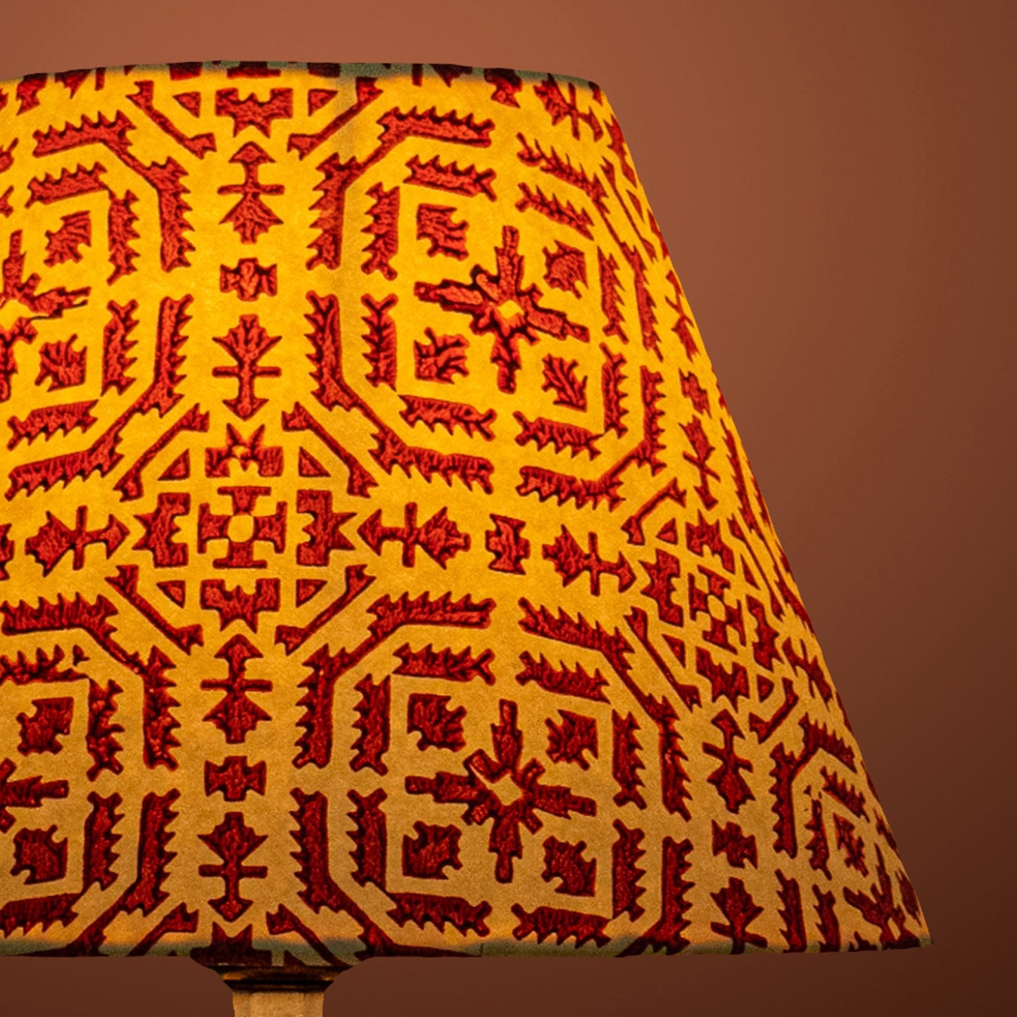 20cm empire premium hardback lamp shade in block printed paper by Lampenschirm India