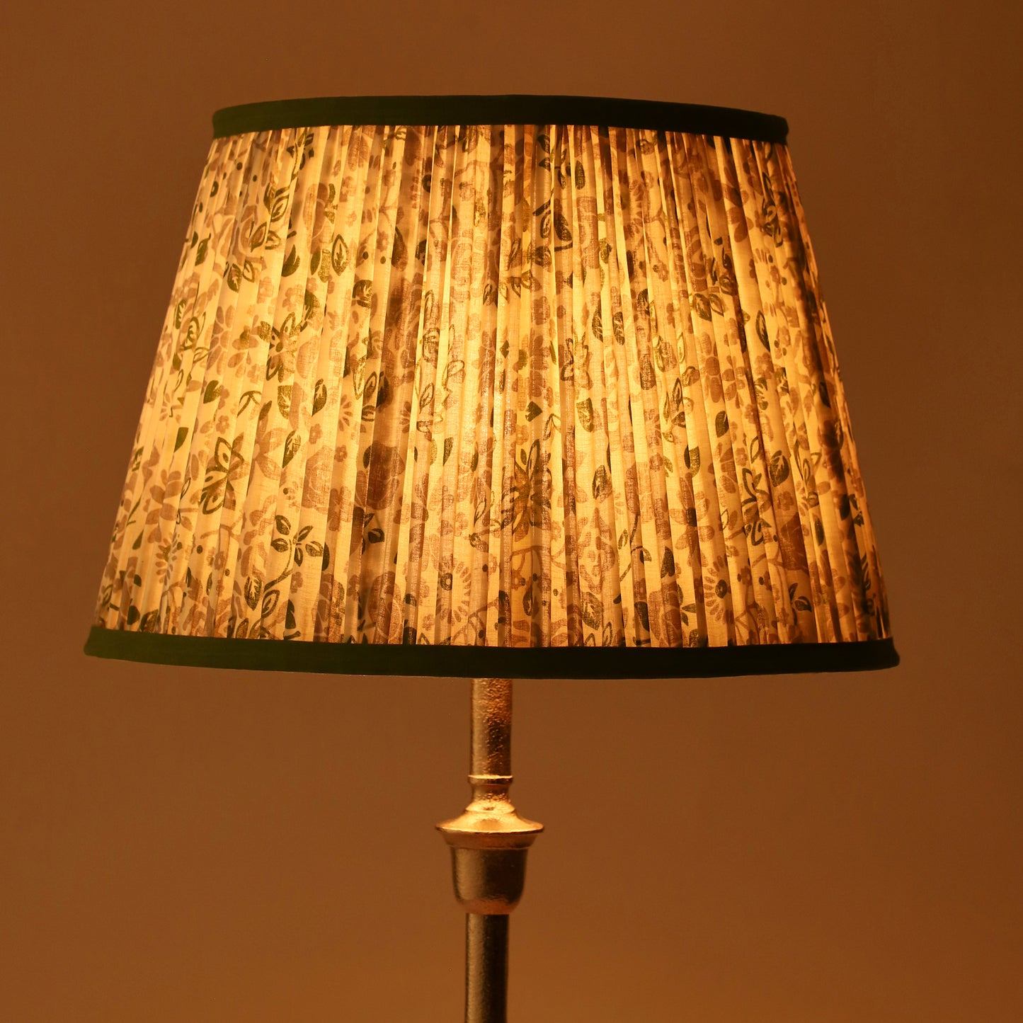 40cm straight empire premium softback lamp shade in cotton by Lampenschirm India