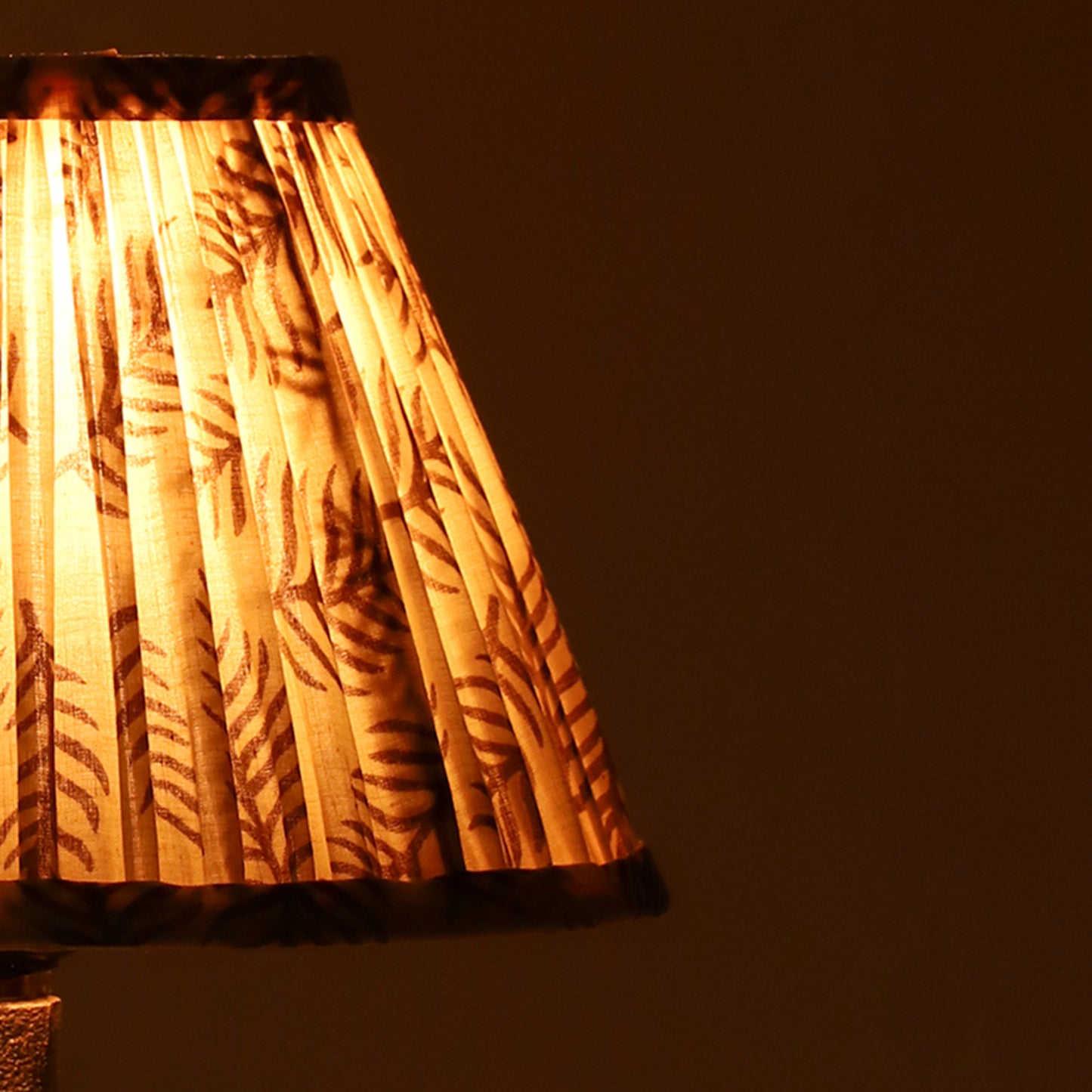 20cm empire premium softback lampshade in pine craft by Lampenschirm India, house of lampshades.